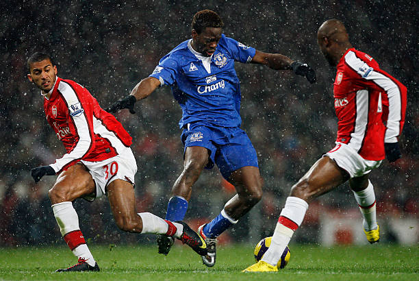 却通过顽强 却通过顽强