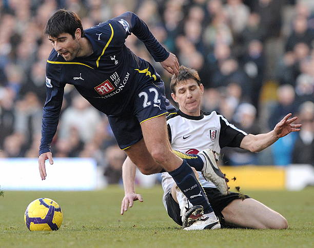 出教练组对 出教练组对